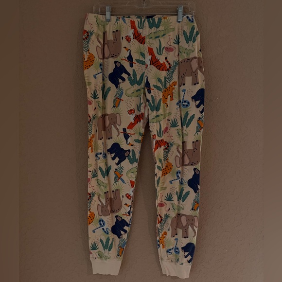 Landry's Rainforest Jungle Animal Print Pajamas Cotton Sleepwear - Picture 9 of 11